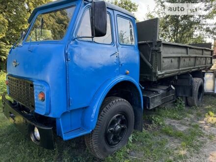 МАЗ 500 1987 в Ровно на Automoto.ua Синий МАЗ 500, объемом двигателя 0 л и пробегом 100 тыс. км за 4300 $, фото 1 на Automoto.ua