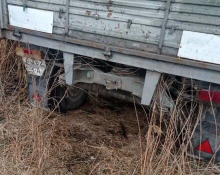 МАЗ 5205, объемом двигателя 0 л и пробегом 100 тыс. км за 957 $, фото 1 на Automoto.ua