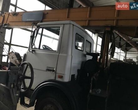 МАЗ 5337 2006 в Днепре (Днепропетровске) на Automoto.ua Белый МАЗ 5337, объемом двигателя 0 л и пробегом 10 тыс. км за 40000 $, фото 1 на Automoto.ua