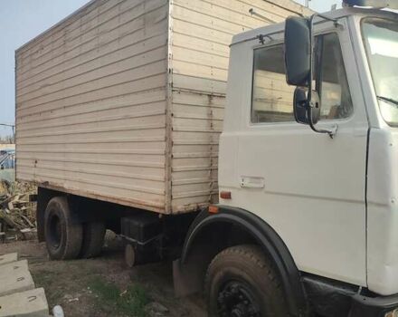 Білий МАЗ 533702, об'ємом двигуна 11.15 л та пробігом 500 тис. км за 3500 $, фото 1 на Automoto.ua