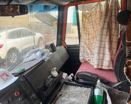 МАЗ 54322, объемом двигателя 0 л и пробегом 600 тыс. км за 5000 $, фото 18 на Automoto.ua