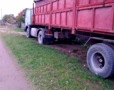 Серый МАЗ 54323, объемом двигателя 14 л и пробегом 1250 тыс. км за 3600 $, фото 1 на Automoto.ua