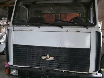 Білий МАЗ 5516, об'ємом двигуна 0 л та пробігом 350 тис. км за 13500 $, фото 1 на Automoto.ua