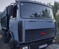 Серый МАЗ 5516, объемом двигателя 14.86 л и пробегом 200 тыс. км за 12500 $, фото 1 на Automoto.ua