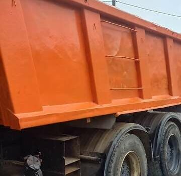 Белый МАЗ 551605, объемом двигателя 14.86 л и пробегом 120 тыс. км за 10500 $, фото 1 на Automoto.ua