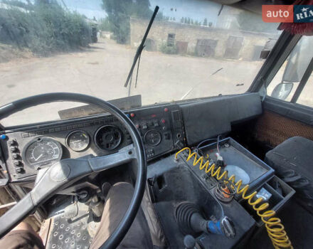 Белый МАЗ 551605, объемом двигателя 14.86 л и пробегом 150 тыс. км за 9999 $, фото 2 на Automoto.ua