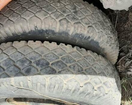 Белый МАЗ 551605, объемом двигателя 14.8 л и пробегом 187 тыс. км за 10000 $, фото 6 на Automoto.ua