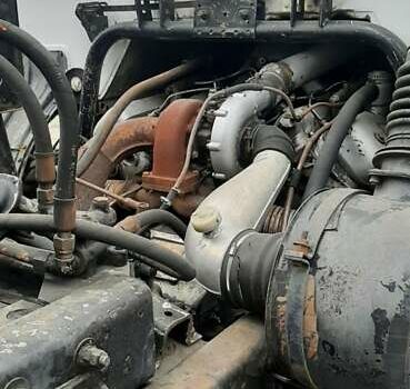 Белый МАЗ 551605, объемом двигателя 14.8 л и пробегом 187 тыс. км за 10000 $, фото 11 на Automoto.ua