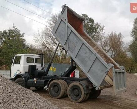 Белый МАЗ 551605, объемом двигателя 14.8 л и пробегом 187 тыс. км за 10000 $, фото 2 на Automoto.ua