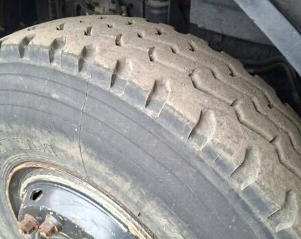 Синий МАЗ 551605, объемом двигателя 14.86 л и пробегом 200 тыс. км за 12000 $, фото 4 на Automoto.ua