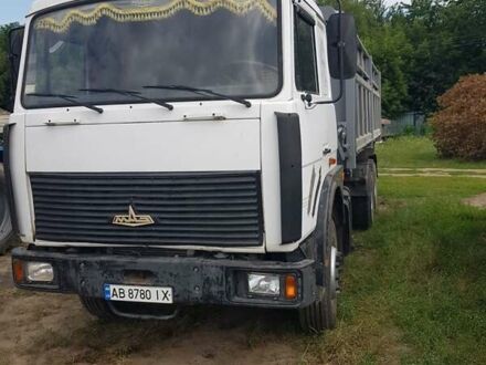 МАЗ 551608 2008 в Немирове на Automoto.ua Белый МАЗ 551608, объемом двигателя 15 л и пробегом 80 тыс. км за 27500 $, фото 1 на Automoto.ua