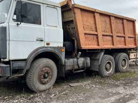 МАЗ 5551 2006 в Кривом Роге на Automoto.ua Белый МАЗ 5551, объемом двигателя 10 л и пробегом 300 тыс. км за 9000 $, фото 1 на Automoto.ua