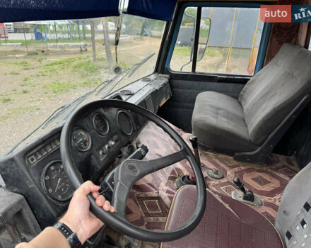 Синий МАЗ 5551, объемом двигателя 11.15 л и пробегом 788 тыс. км за 5100 $, фото 4 на Automoto.ua