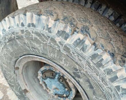 Белый МАЗ 555102, объемом двигателя 11.15 л и пробегом 145 тыс. км за 12000 $, фото 7 на Automoto.ua