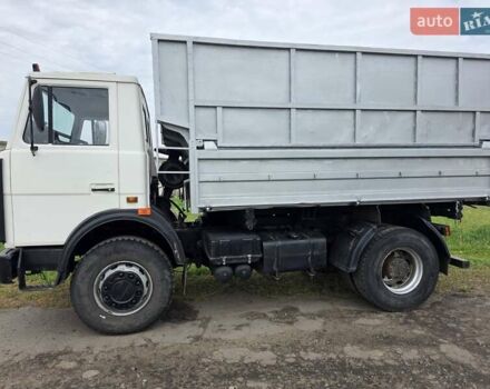Білий МАЗ 555102, об'ємом двигуна 11.15 л та пробігом 250 тис. км за 14200 $, фото 3 на Automoto.ua