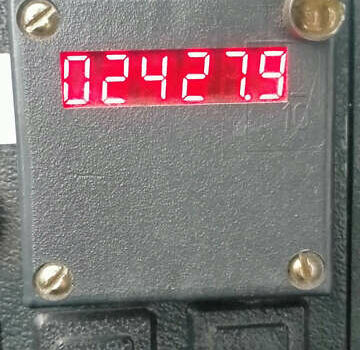 Синий МАЗ 5571, объемом двигателя 6.65 л и пробегом 13 тыс. км за 140000 $, фото 14 на Automoto.ua