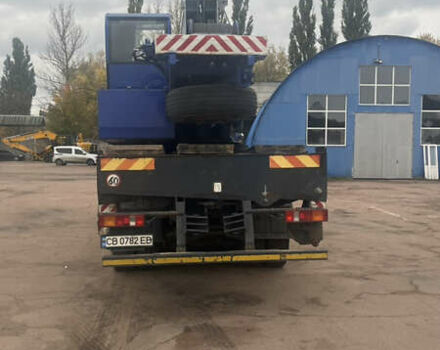 Синий МАЗ 5571, объемом двигателя 6.65 л и пробегом 13 тыс. км за 140000 $, фото 4 на Automoto.ua