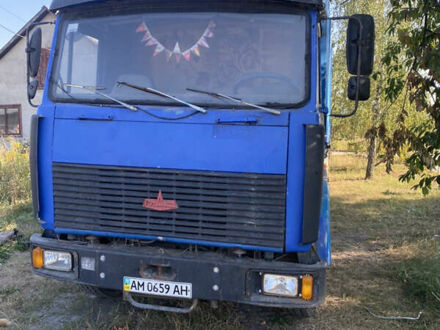 МАЗ 6422 1994 у Олевске на Automoto.ua Синій МАЗ 6422, об'ємом двигуна 0 л та пробігом 520 тис. км за 2500 $, фото 1 на Automoto.ua