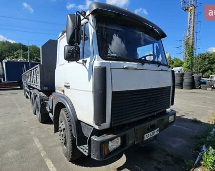 Белый МАЗ 642208, объемом двигателя 14.86 л и пробегом 350 тыс. км за 6100 $, фото 1 на Automoto.ua