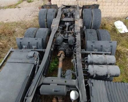 Зеленый МАЗ 643008, объемом двигателя 14.9 л и пробегом 358 тыс. км за 7500 $, фото 7 на Automoto.ua