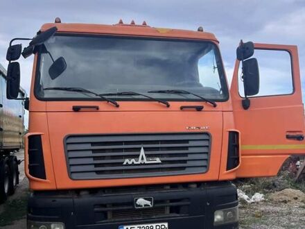 Помаранчевий МАЗ 650108, об'ємом двигуна 14.86 л та пробігом 183 тис. км за 22000 $, фото 1 на Automoto.ua