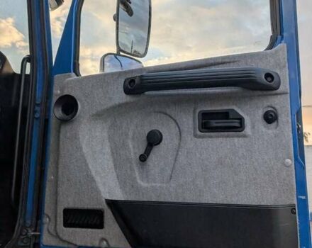 Синий МАЗ 6501C5, объемом двигателя 6.7 л и пробегом 63 тыс. км за 65000 $, фото 9 на Automoto.ua