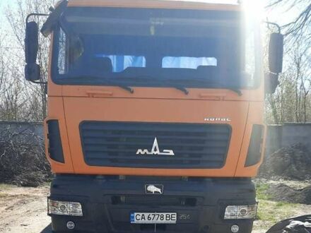 МАЗ 6501C5 2018 в Черкассах на Automoto.ua Оранжевый МАЗ 6501C5, объемом двигателя 6.65 л и пробегом 100 тыс. км за 33000 $, фото 1 на Automoto.ua