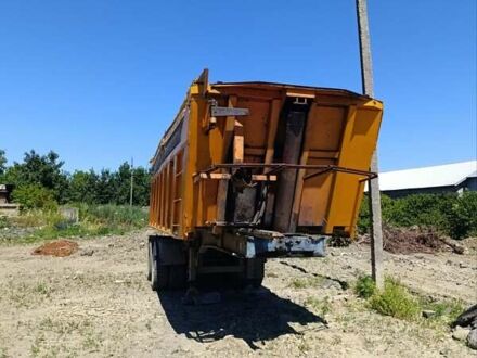 Оранжевый МАЗ 950600, объемом двигателя 0 л и пробегом 100 тыс. км за 4500 $, фото 1 на Automoto.ua
