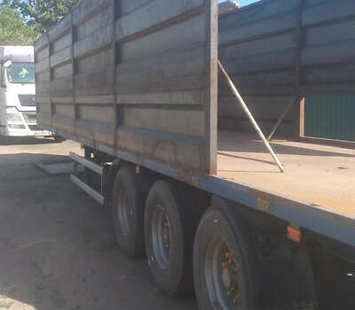 Синий МАЗ 975800, объемом двигателя 0 л и пробегом 300 тыс. км за 9300 $, фото 5 на Automoto.ua