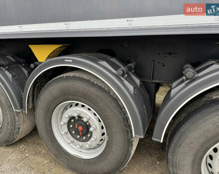 Черный МЕГА Light 3, объемом двигателя 0 л и пробегом 100 тыс. км за 43000 $, фото 9 на Automoto.ua