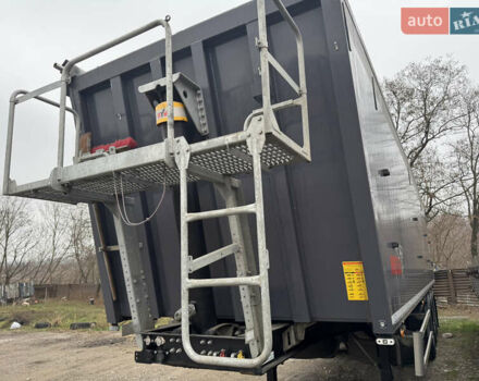 Черный МЕГА Light 3, объемом двигателя 0 л и пробегом 100 тыс. км за 43000 $, фото 5 на Automoto.ua