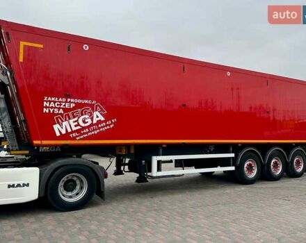 Червоний МЕГА MNL, об'ємом двигуна 0 л та пробігом 100 тис. км за 35578 $, фото 5 на Automoto.ua