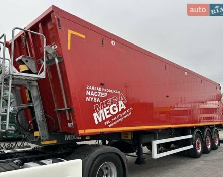 Красный МЕГА MNL, объемом двигателя 0 л и пробегом 100 тыс. км за 35992 $, фото 6 на Automoto.ua