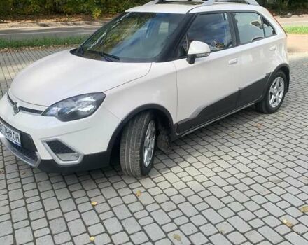 Белый МГ 3 Кросс, объемом двигателя 1.5 л и пробегом 113 тыс. км за 6500 $, фото 26 на Automoto.ua