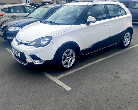 Белый МГ 3 Кросс, объемом двигателя 1.5 л и пробегом 95 тыс. км за 6700 $, фото 9 на Automoto.ua