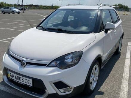 МГ 3 Крос 2014 у Києві на Automoto.ua Білий МГ 3 Крос, об'ємом двигуна 1.5 л та пробігом 80 тис. км за 6000 $, фото 1 на Automoto.ua