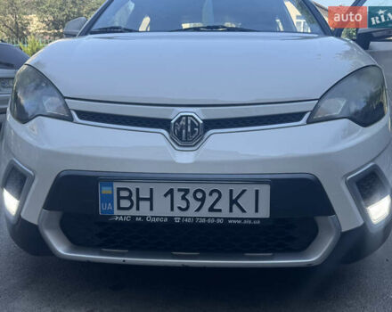 МГ 3 Кросс, объемом двигателя 1.5 л и пробегом 52 тыс. км за 6800 $, фото 1 на Automoto.ua