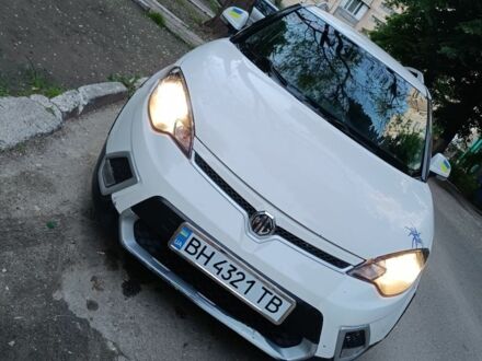 Білий МГ 3, об'ємом двигуна 1.5 л та пробігом 95 тис. км за 4300 $, фото 1 на Automoto.ua