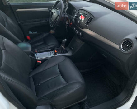 Белый МГ 350, объемом двигателя 1.5 л и пробегом 213 тыс. км за 5699 $, фото 15 на Automoto.ua