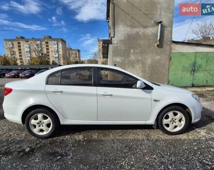 Білий МГ 350, об'ємом двигуна 1.5 л та пробігом 186 тис. км за 5500 $, фото 4 на Automoto.ua