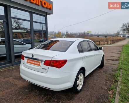 Белый МГ 350, объемом двигателя 1.5 л и пробегом 186 тыс. км за 5500 $, фото 2 на Automoto.ua