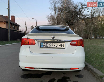 Белый МГ 350, объемом двигателя 1.5 л и пробегом 213 тыс. км за 5699 $, фото 4 на Automoto.ua