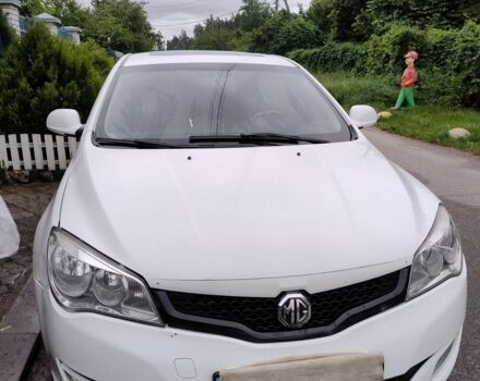 Білий МГ 350, об'ємом двигуна 1.5 л та пробігом 80 тис. км за 5000 $, фото 1 на Automoto.ua