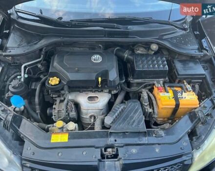Чорний МГ 350, об'ємом двигуна 1.5 л та пробігом 164 тис. км за 5000 $, фото 4 на Automoto.ua