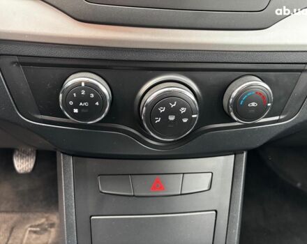 Красный МГ 350, объемом двигателя 1.5 л и пробегом 68 тыс. км за 5490 $, фото 21 на Automoto.ua