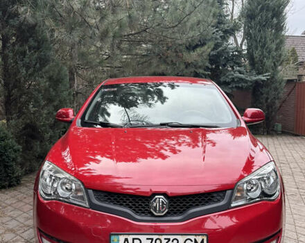 Красный МГ 350, объемом двигателя 1.5 л и пробегом 67 тыс. км за 6500 $, фото 1 на Automoto.ua