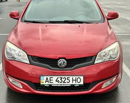 Красный МГ 350, объемом двигателя 1.5 л и пробегом 47 тыс. км за 5300 $, фото 1 на Automoto.ua