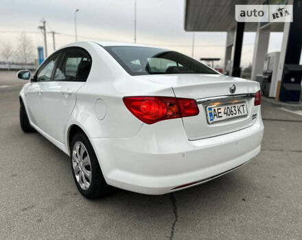 МГ 350, объемом двигателя 1.5 л и пробегом 111 тыс. км за 6888 $, фото 5 на Automoto.ua