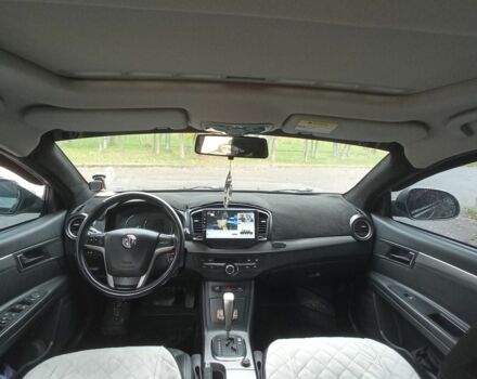 Серый МГ 350, объемом двигателя 1.5 л и пробегом 136 тыс. км за 6000 $, фото 5 на Automoto.ua