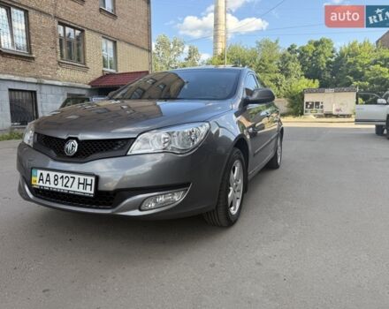 Серый МГ 350, объемом двигателя 1.5 л и пробегом 105 тыс. км за 5500 $, фото 1 на Automoto.ua